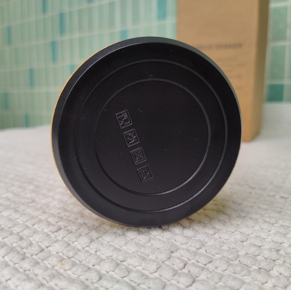 Stainless Steal Thermos with Bamboo Finish - Picture 7 of 8